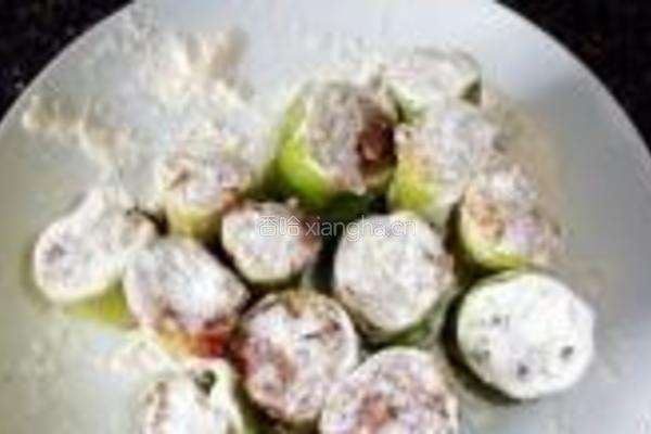 黑胡椒煎酿辣椒的做法图解3