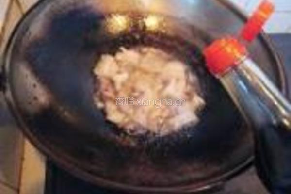 大蒜炒回锅肉的做法图解4