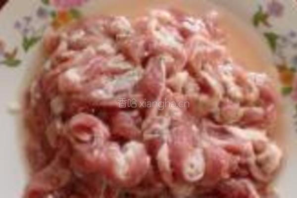 糖醋肉丝豆芽的做法图解2