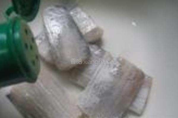 盐酥带鱼的做法图解2
