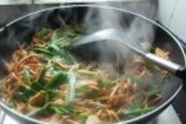豆腐丝炒韭菜的做法图解7