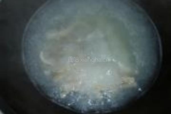 金针菇猪肚汤的做法图解5