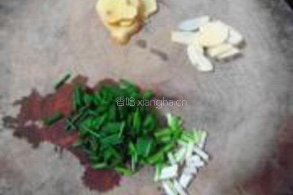 酱油水鲅鱼的做法图解2