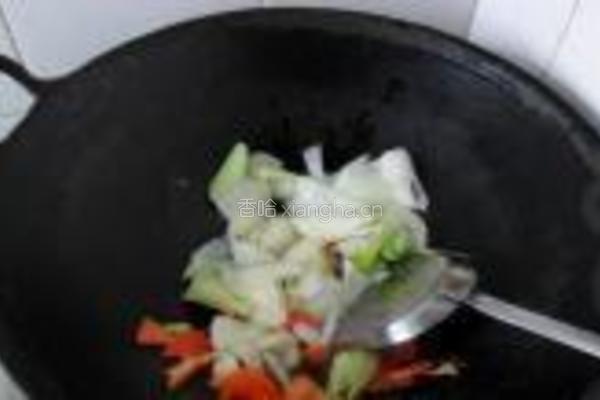 葱爆蚝油羊肉的做法图解3