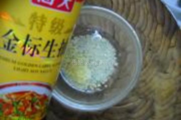 凉拌金针脆黄瓜的做法图解4