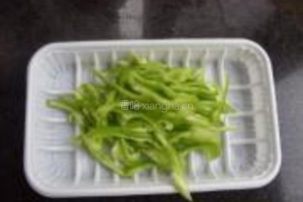 茶树菇烧凤爪的做法图解6