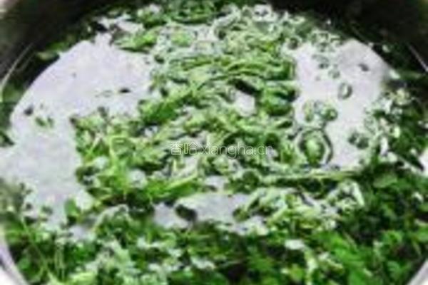 荠菜海米饺子的做法图解1