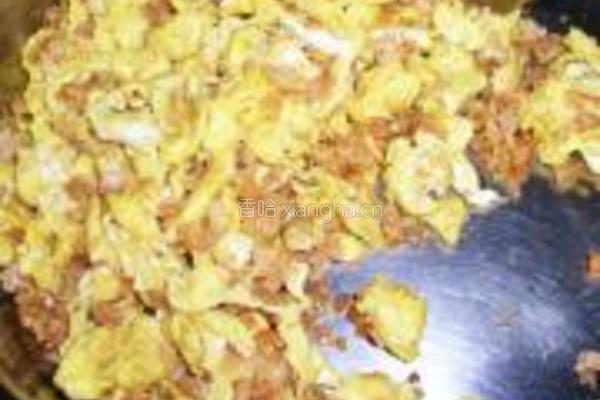 荠菜海米饺子的做法图解5