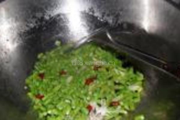 豇豆炒鸡蛋的做法图解7