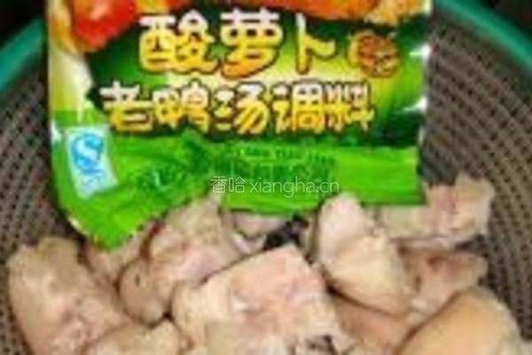 酸萝卜猪蹄汤的做法图解4