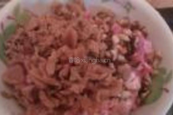 冬菇甜梅菜蒸肉饼的做法图解2