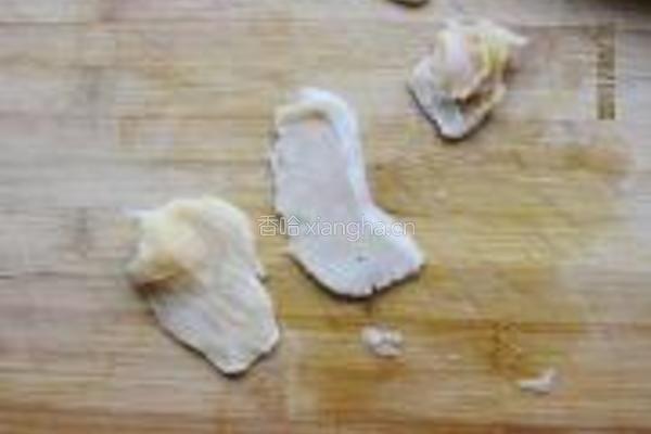 怪味鸡丝的做法图解1