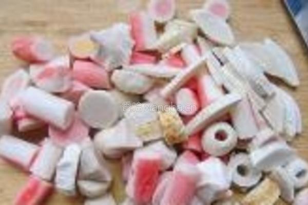 菌汤双粉鱼丸的做法图解3