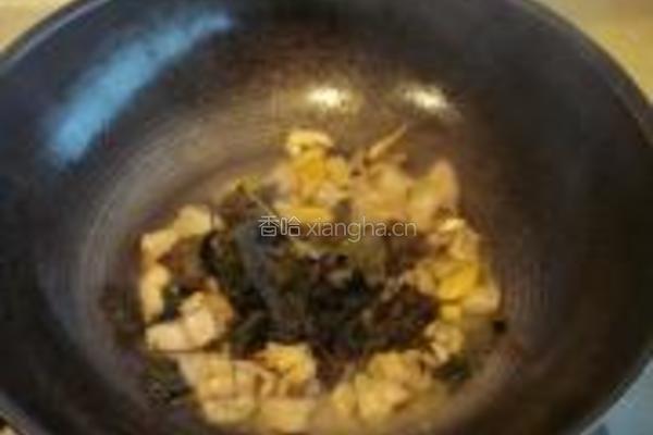 紫苏炒粉肠的做法图解6
