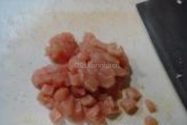 春笋炒鸡粒的做法图解2