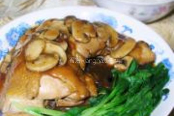 口蘑扒鸡腿的做法图解7