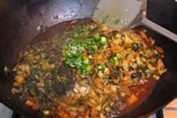 草鱼炖咸菜的做法图解11