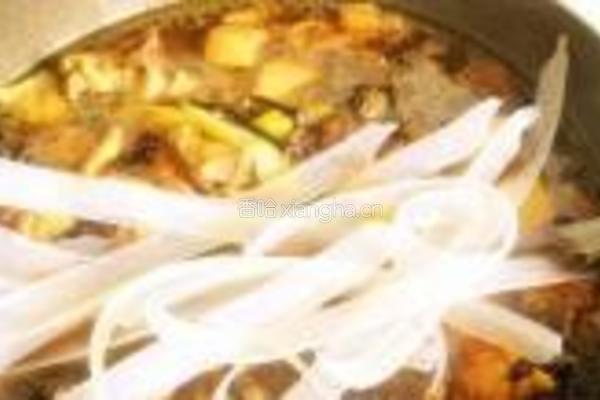 小鸡炖榛蘑的做法图解14