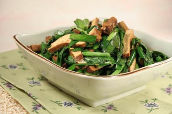 韭菜炒豆腐干