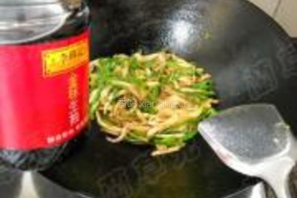 酸辣青椒肉丝的做法图解9
