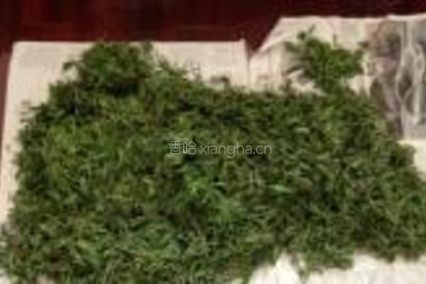 凉拌山菜的做法图解1