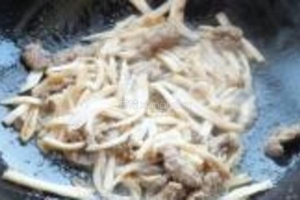 蒜苗牛肉的做法图解6