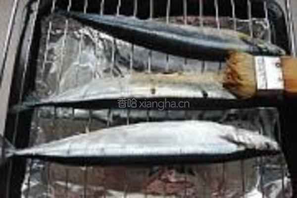 蒜烤秋刀鱼的做法图解7