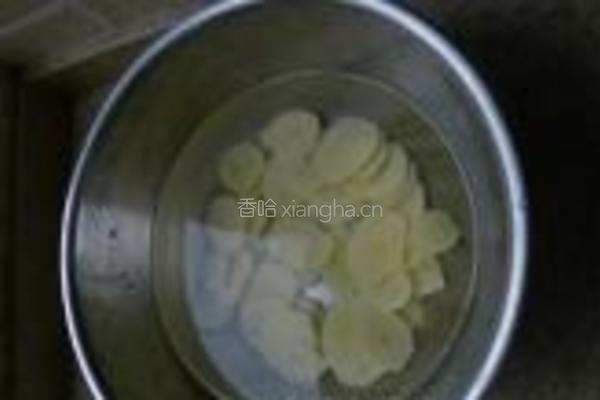 青蟹土豆羹的做法图解1