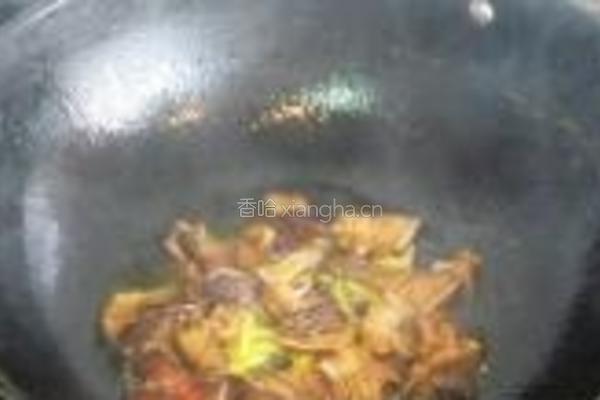 青扁豆炒腊肉的做法图解3