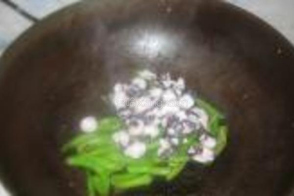 辣炒墨鱼的做法图解7