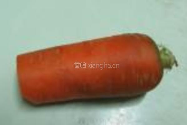 蒲公英拌胡萝卜丝的做法图解1