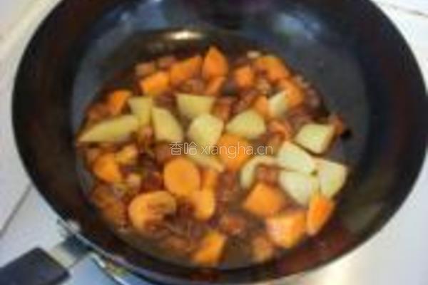 土豆胡萝卜红烧肉的做法图解9