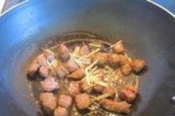秋葵果仁炒牛肉粒的做法图解5