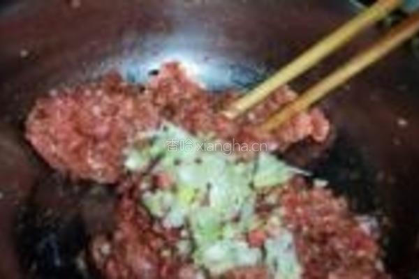 虾仁肉饼蒸蛋的做法图解1