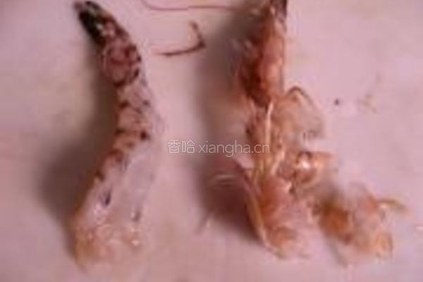 鲜薄荷脆皮虾的做法图解2