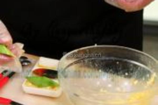 双色绝味海苔饭团的做法图解5