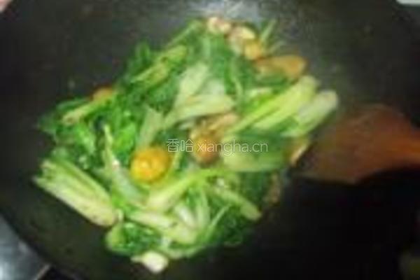 杭白菜炒栗子的做法图解7