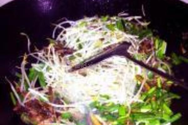 韭菜豆芽爆鳝丝的做法图解7