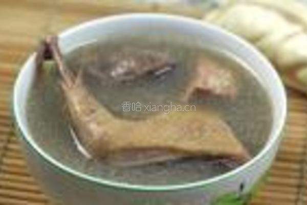土茯苓绿豆老鸽汤的做法图解6