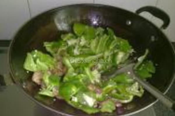 肉片炒手撕甜椒的做法图解8
