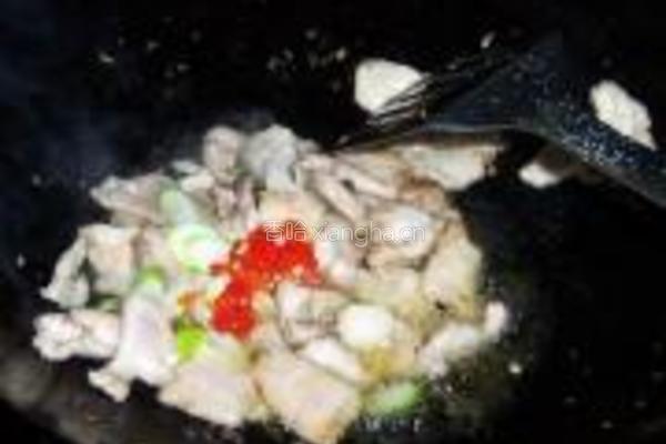 血豆腐肉片炒青蒜的做法图解6