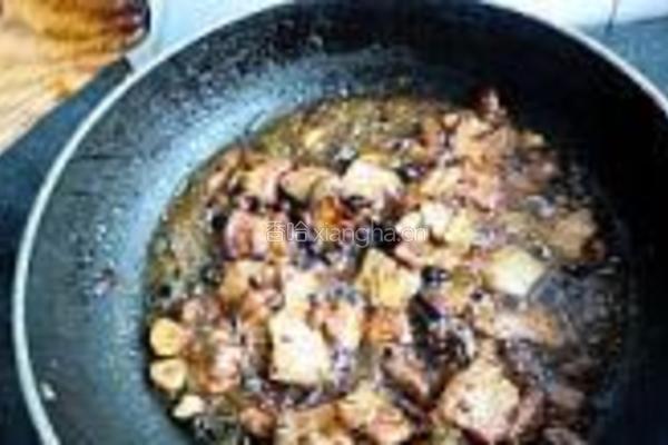 蒜苗香煎肉的做法图解11