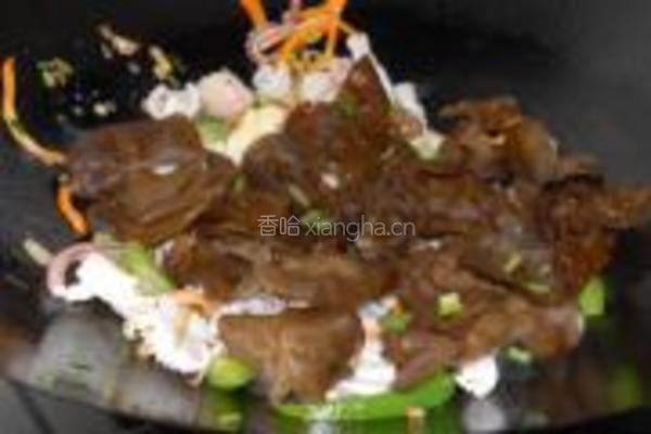 爆炒鱿鱼卷的做法图解9