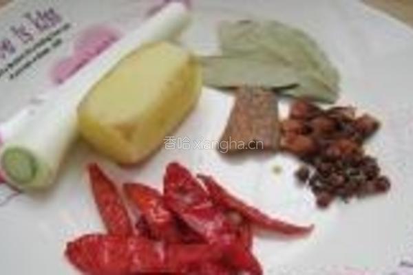 干豆角烧鸡肉的做法图解3