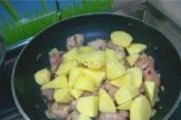 红烧土豆鸡块的做法图解6
