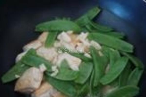 豆腐炒荷兰豆的做法图解3