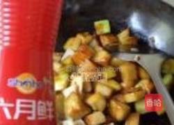酱香地三鲜的做法图解11