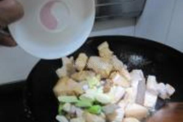 虎皮蛋烧肉的做法图解5