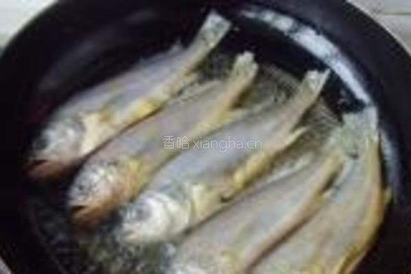 红烧小黄鱼的做法图解5