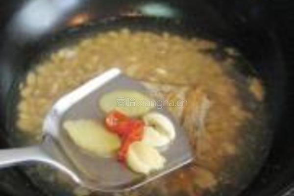 咸鲈鱼烧黄豆的做法图解6